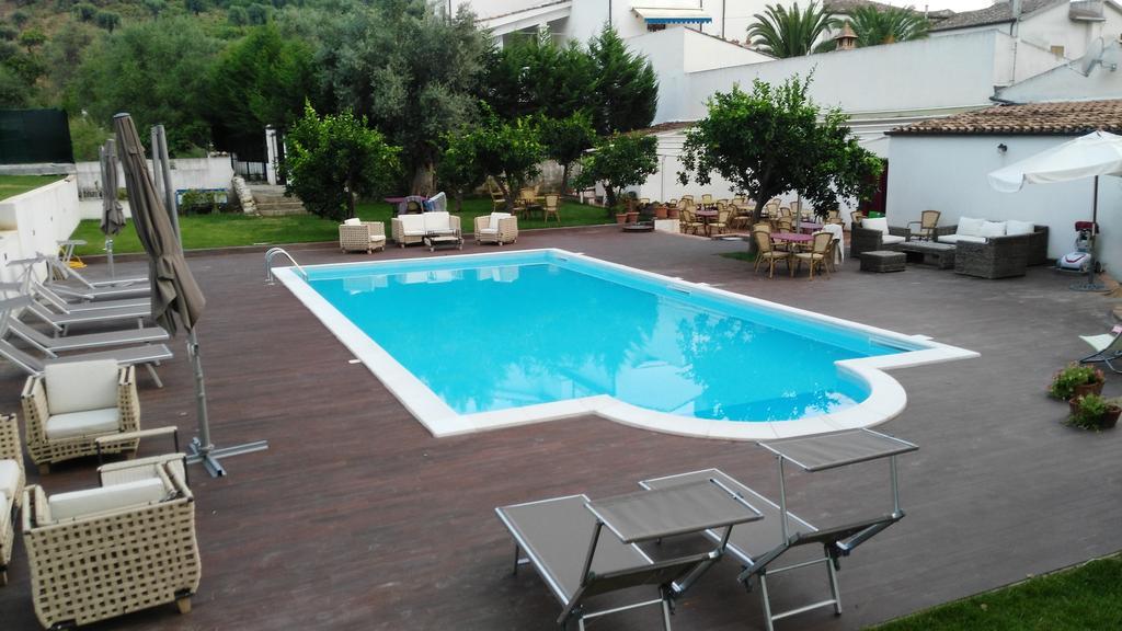 Amica Agriturismo Malena מראה חיצוני תמונה